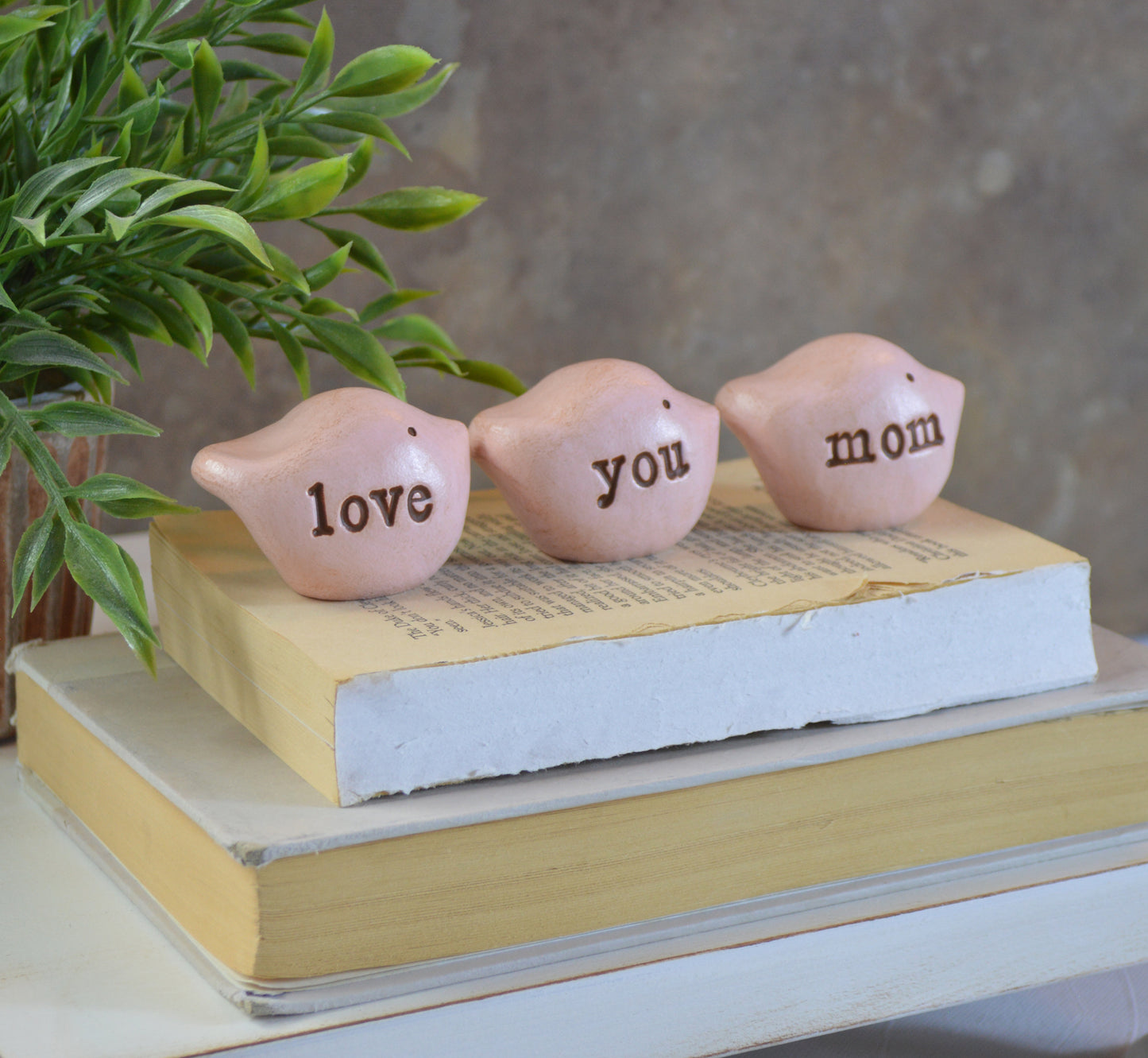 Gift for mom / 3 pink love you mom birds / FREE SHIPPING