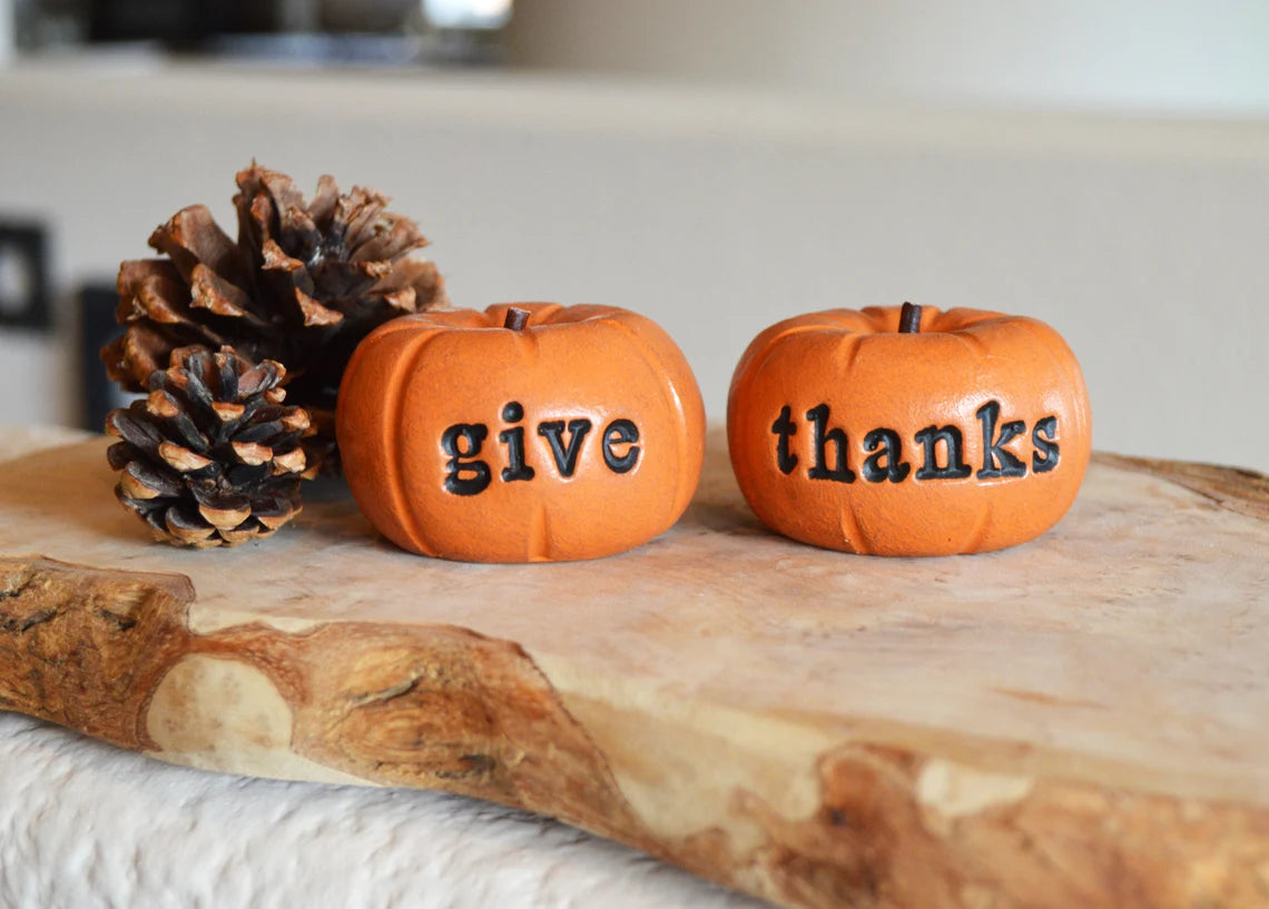 Rustic orange give thanks pumpkins / kitchen decor gift / FREE SHIPPING